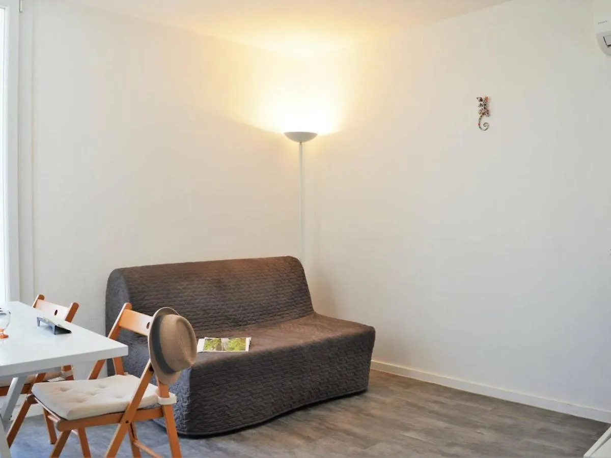 Appartement Le Lavandou, 2 pièces, 4 personnes - FR-1-251-390