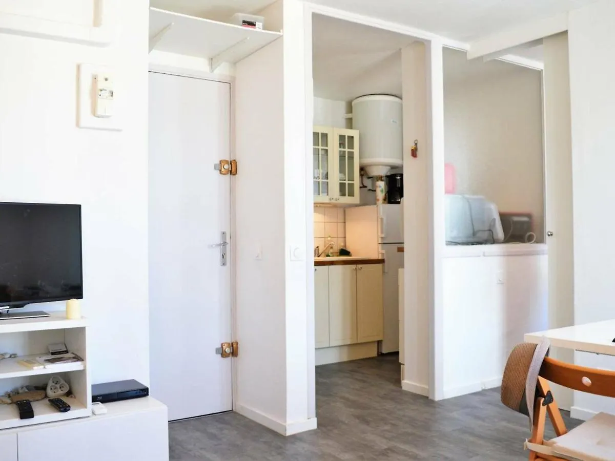 Appartement Le Lavandou, 2 pièces, 4 personnes - FR-1-251-390 0*,  France